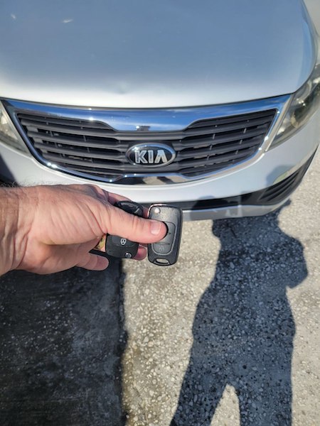 Fob repair at dunedin store location - kia