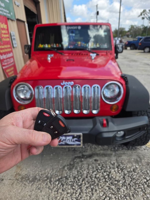  Fob repair done at flea market location in oldsmar - Jeep 