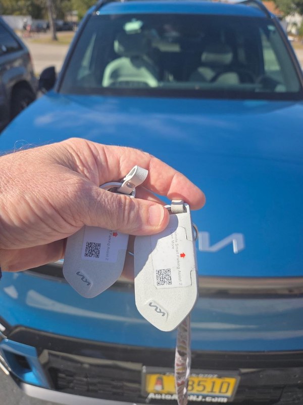  Fob repair done at flea market location in oldsmar - Kia 