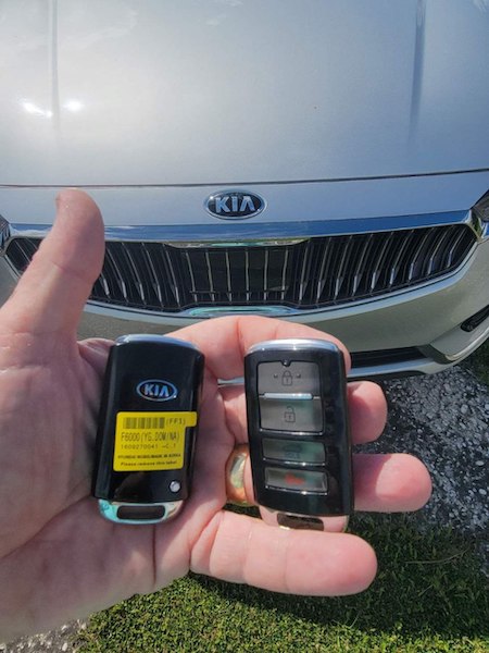  Fob repair done at flea market location in oldsmar - kia 